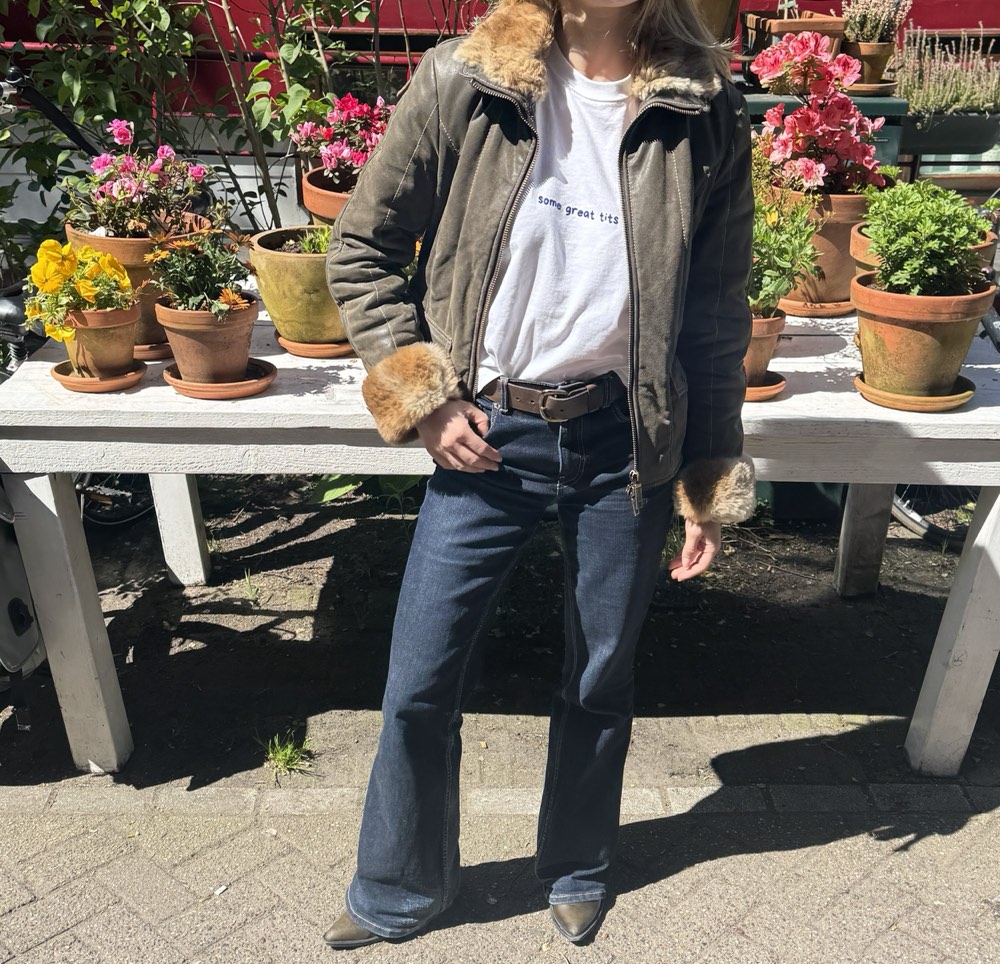 Friend of the house, photo 116